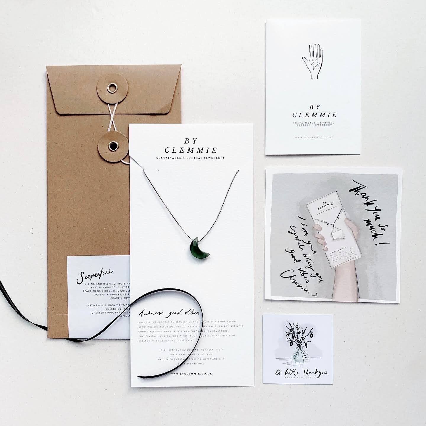 CRYSTAL KIT BRACELET | BEGINNING